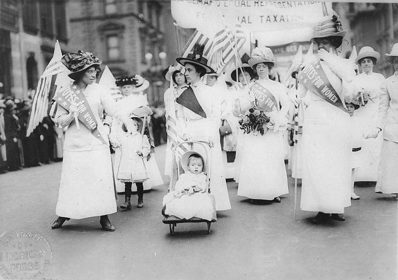 парад суфражисток в Нью-Йорке в 1912 году